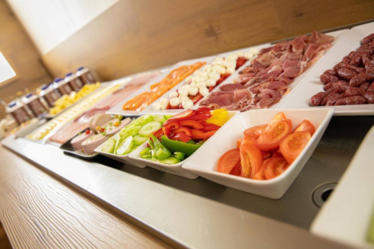 Das Reinisch Hotel - Near Vienna Airport Schwechat Luaran gambar