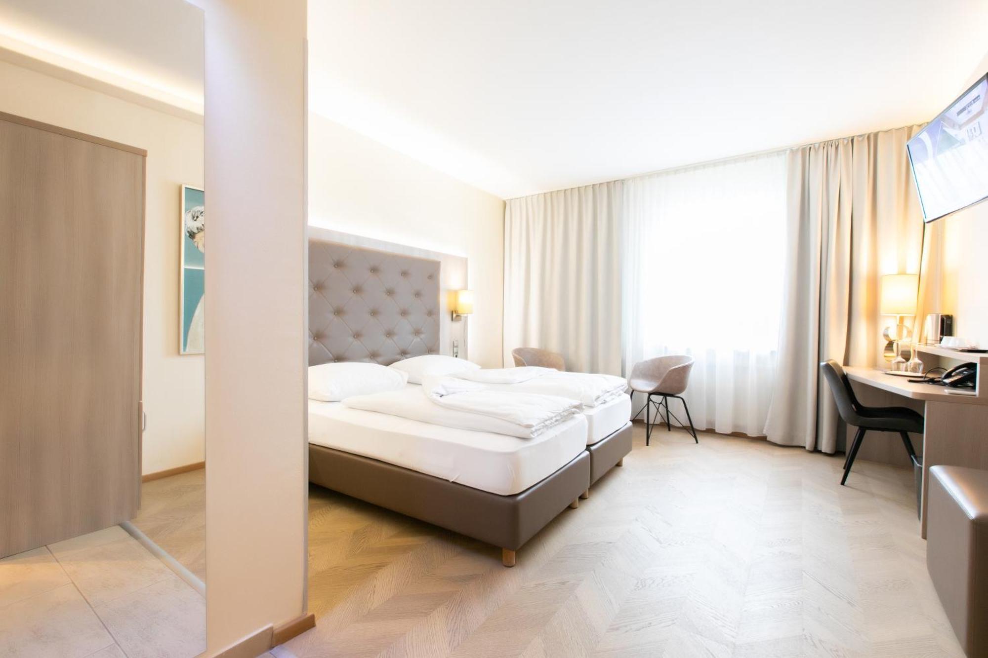 Das Reinisch Hotel - Near Vienna Airport Schwechat Luaran gambar