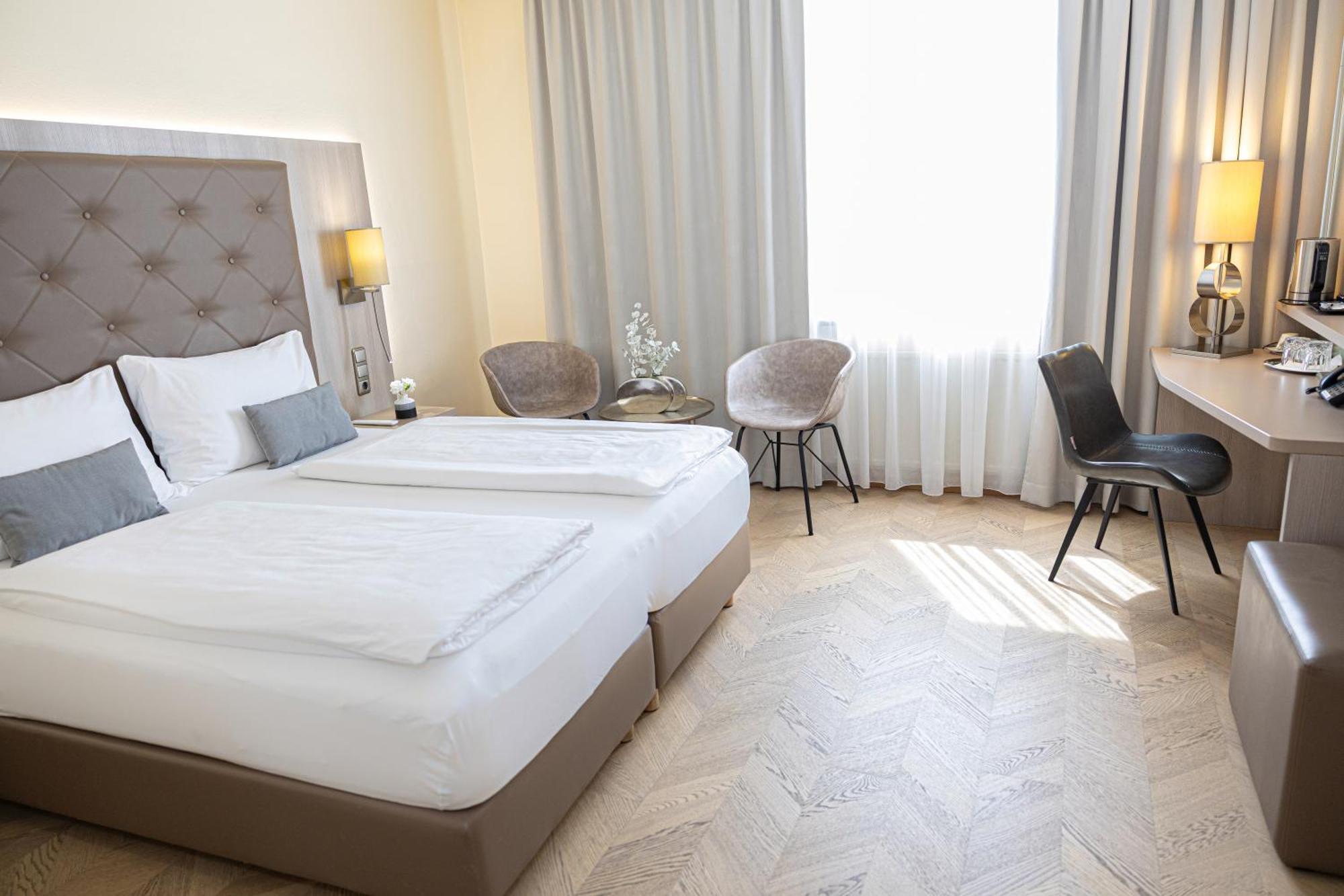 Das Reinisch Hotel - Near Vienna Airport Schwechat Luaran gambar