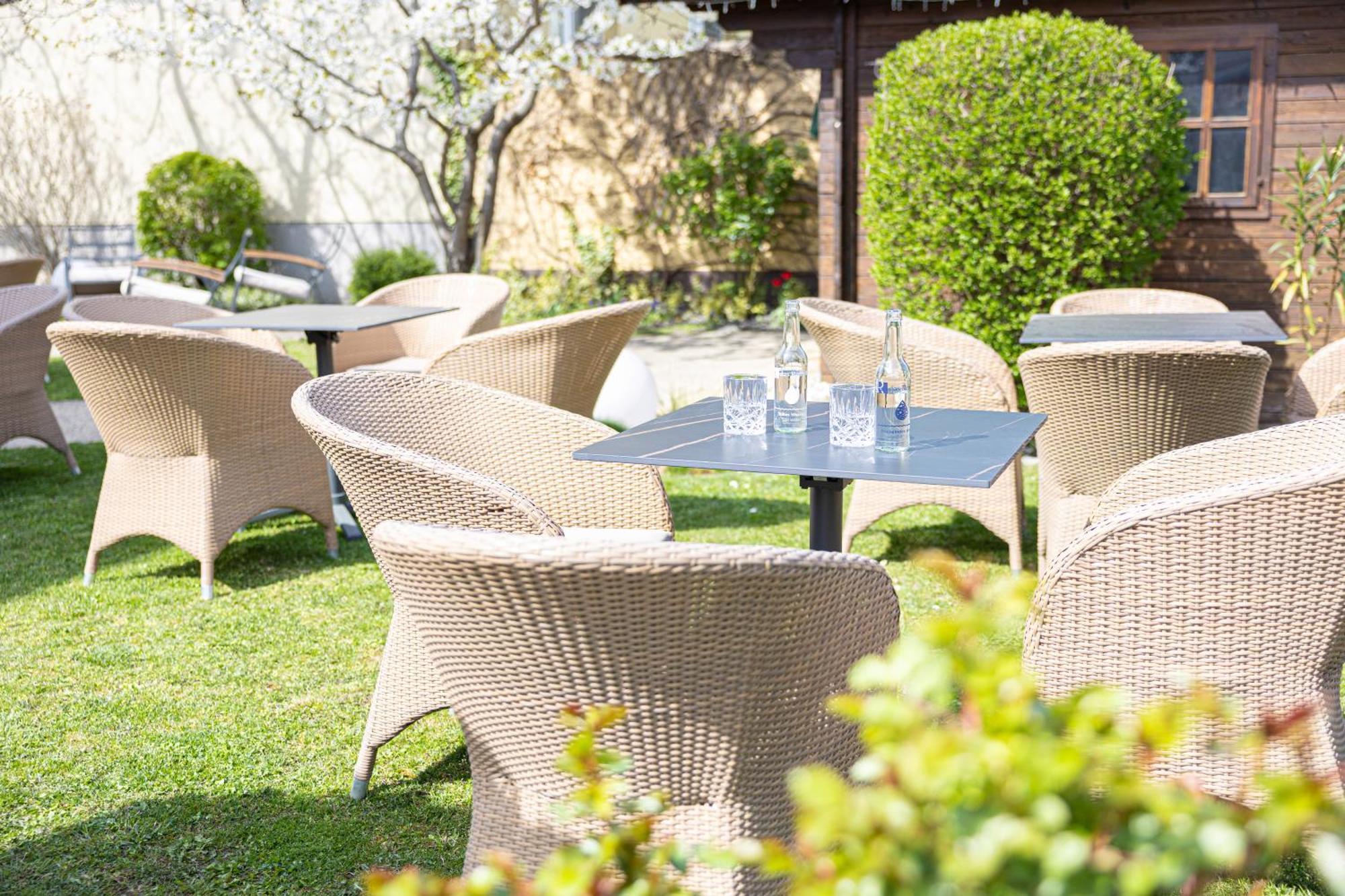 Das Reinisch Hotel - Near Vienna Airport Schwechat Luaran gambar